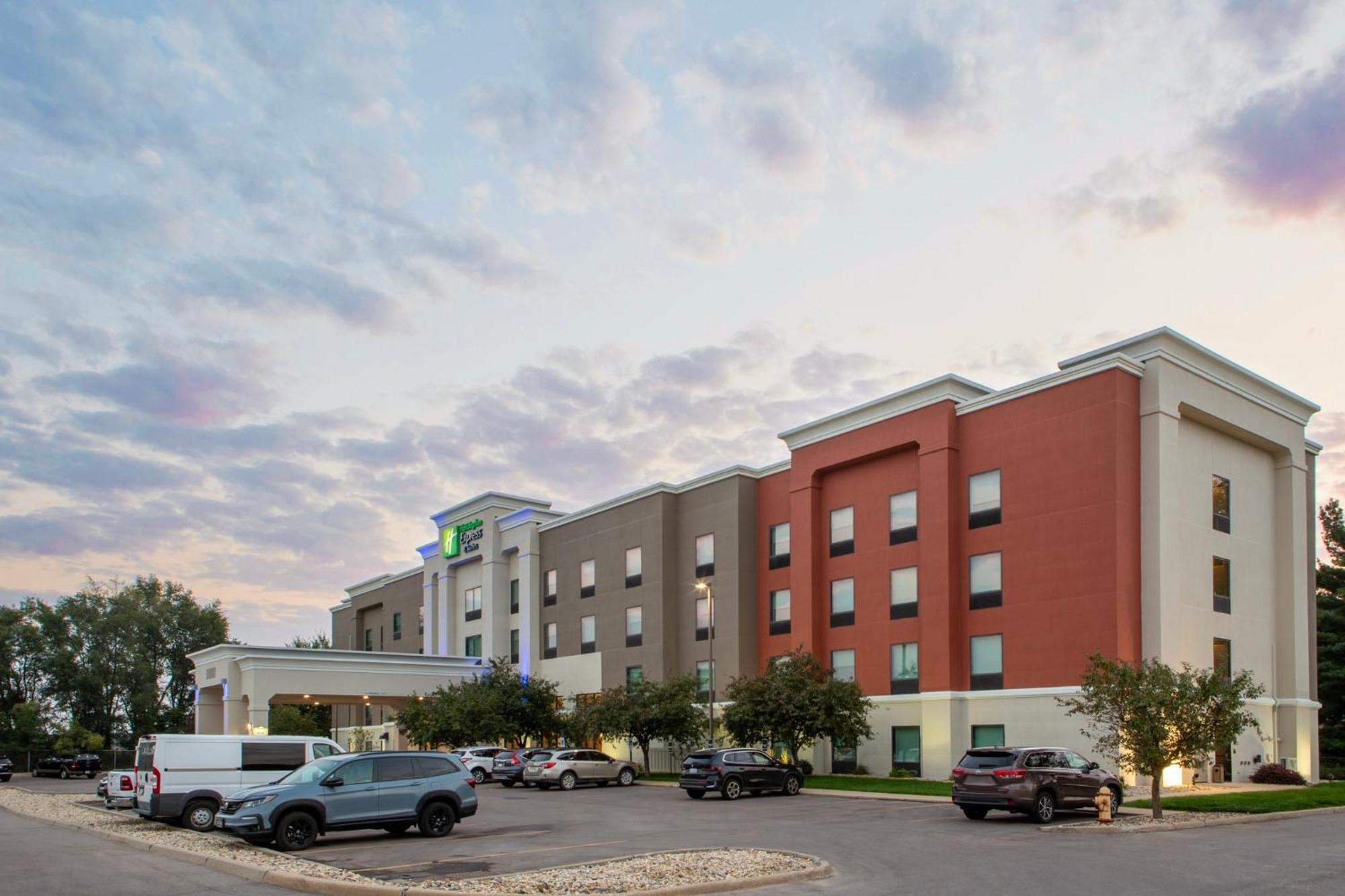 Holiday Inn Express & Suites Sioux City-South By Ihg Buitenkant foto