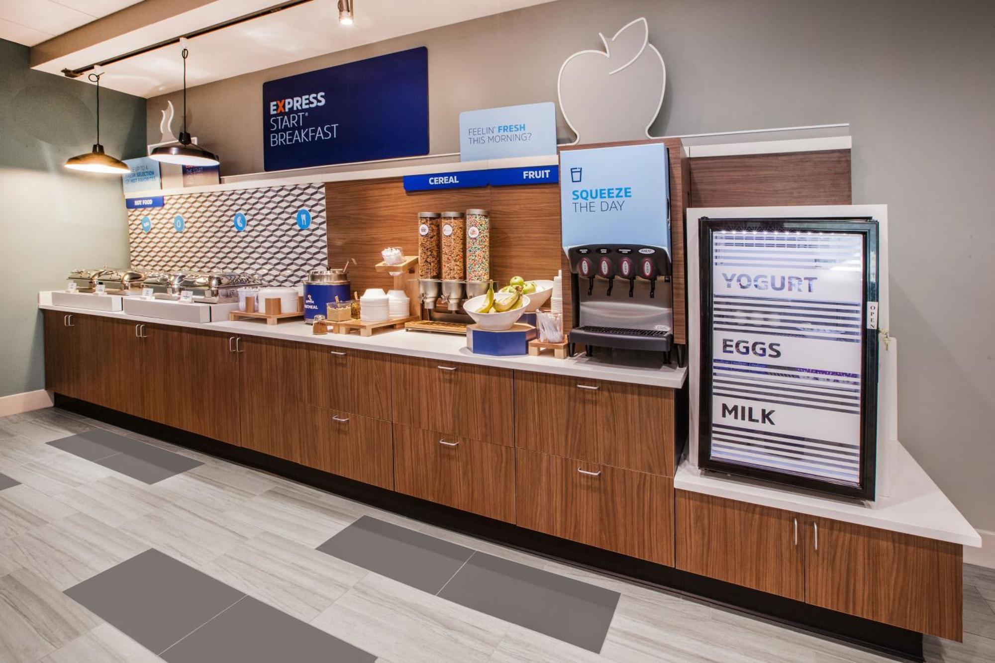 Holiday Inn Express & Suites Sioux City-South By Ihg Buitenkant foto